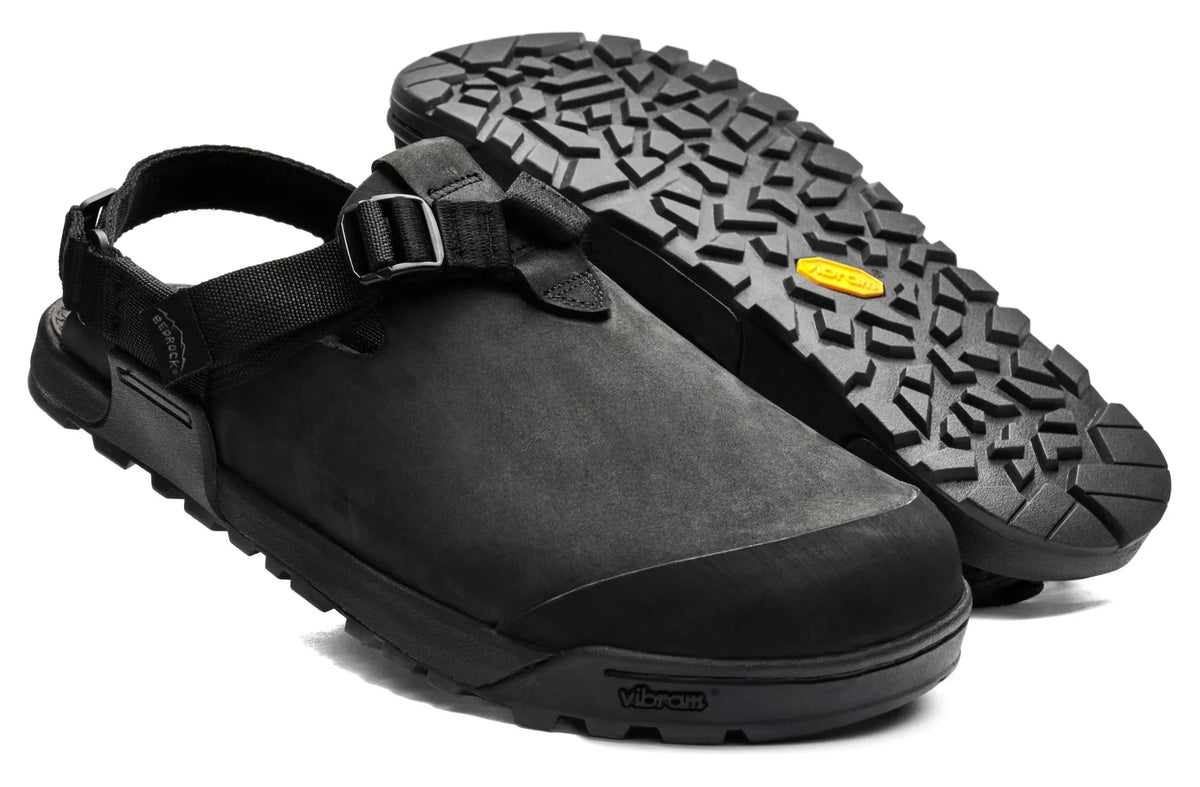 Mountain Clog - Nubuck Leather (Obsidian Dark Gray)